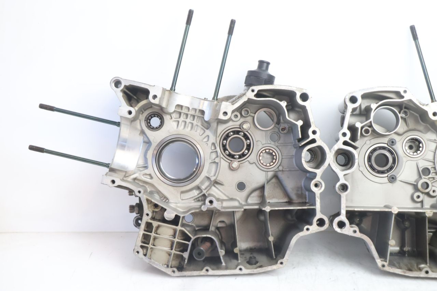 photo de DOLNA OBUDOWA SILNIKA DUCATI SS IE DS CARENEE 1000 (2002 - 2006) - Szczegół części