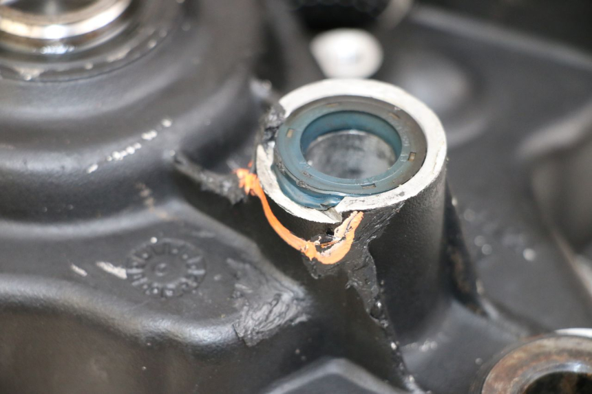 photo de Karter dolny silnika CAGIVA SUPER CITY 125 (1992 - 1997) - Inny kąt widzenia