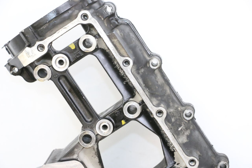 photo de Karter dolny silnika SUZUKI GSR 750 (2011 - 2017) - Punkty mocowania