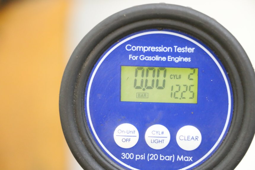 photo de Karter dolny silnika SUZUKI GSR 750 (2011 - 2017) - Widok profilu