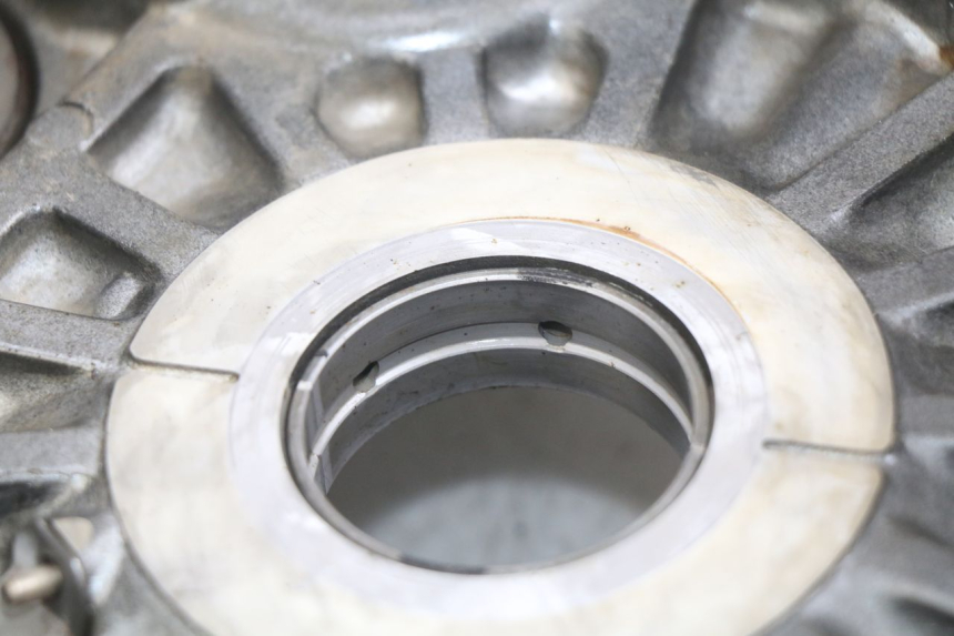 photo de Karter dolny silnika SUZUKI SV N 650 (1999 - 2002) - Zbliżenie komponentów