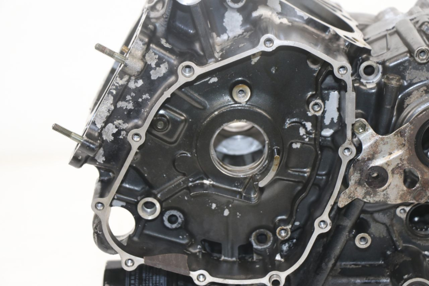 photo de Karter dolny silnika SUZUKI SV S 650 (1999 - 2002) - Zbliżenie techniczne