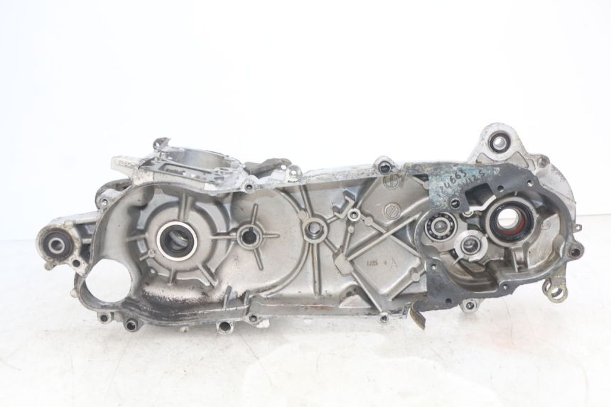 photo de Karter dolny silnika PEUGEOT SV 125 (1991 - 1994) - Oznaczenia i referencje