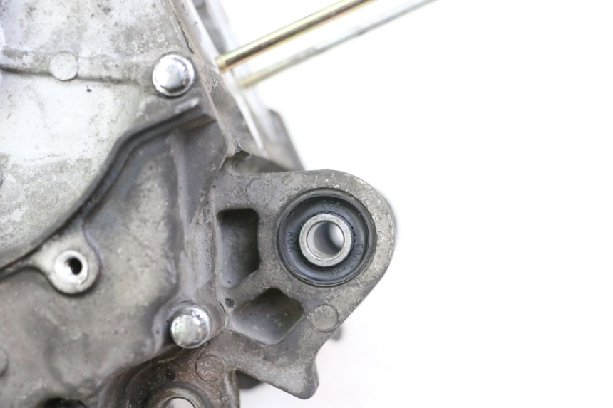 photo de Karter dolny silnika SYM ORBIT III 3 4T 50 (2018 - 2021) - Zoom stanu zużycia