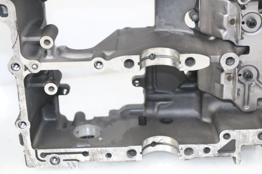 photo de Karter dolny silnika YAMAHA TDM ABS 900 (2002 - 2014) - Alternatywny kąt