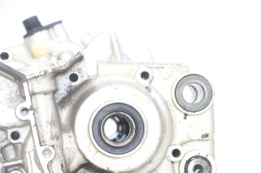 photo de Karter dolny silnika YAMAHA TDR DELTABOX 125 (1997 - 2003) - Szczegóły charakterystyczne