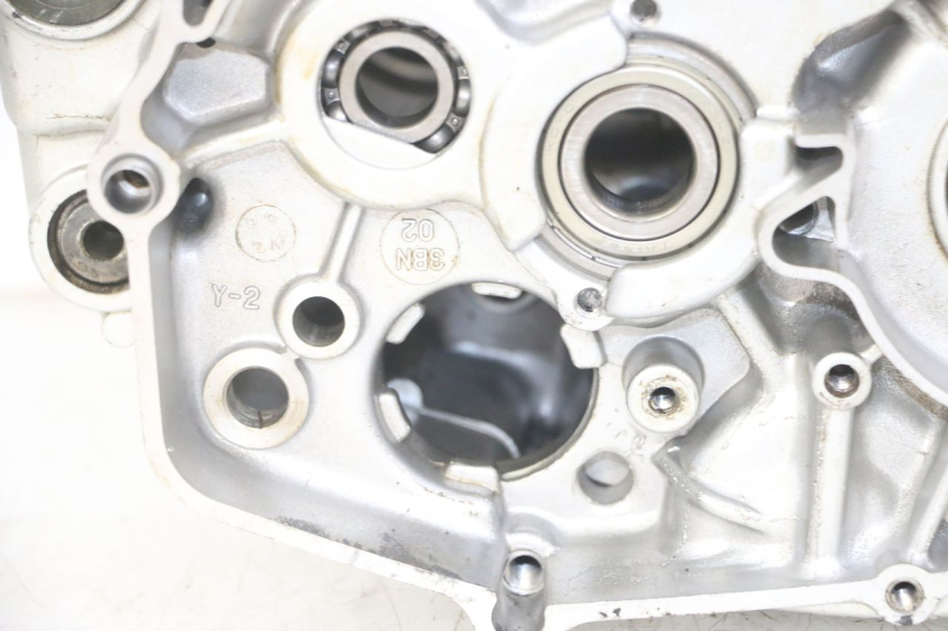 photo de Karter dolny silnika YAMAHA TDR DELTABOX 125 (1997 - 2003) - Alternatywny kąt