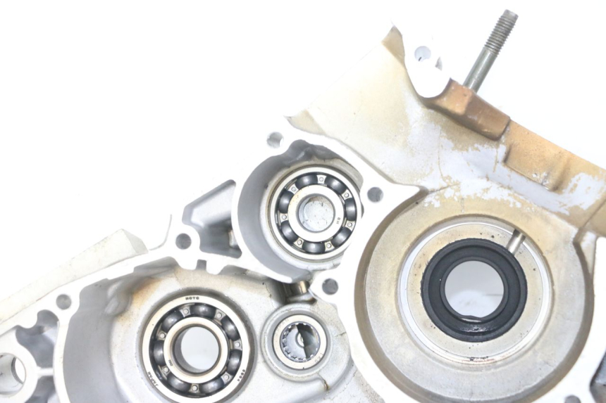 photo de Karter dolny silnika YAMAHA TDR DELTABOX 125 (1997 - 2003) - Widok profilu