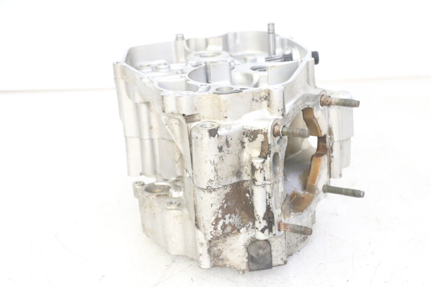 photo de Karter dolny silnika YAMAHA TDR DELTABOX 125 (1997 - 2003) - Zbliżenie techniczne