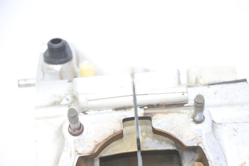 photo de Karter dolny silnika YAMAHA TDR DELTABOX 125 (1997 - 2003) - Stan powierzchni