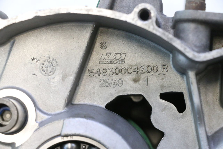photo de DOLNA OBUDOWA SILNIKA HUSABERG TE 250 (2011 - 2014) - Zoom stanu zużycia