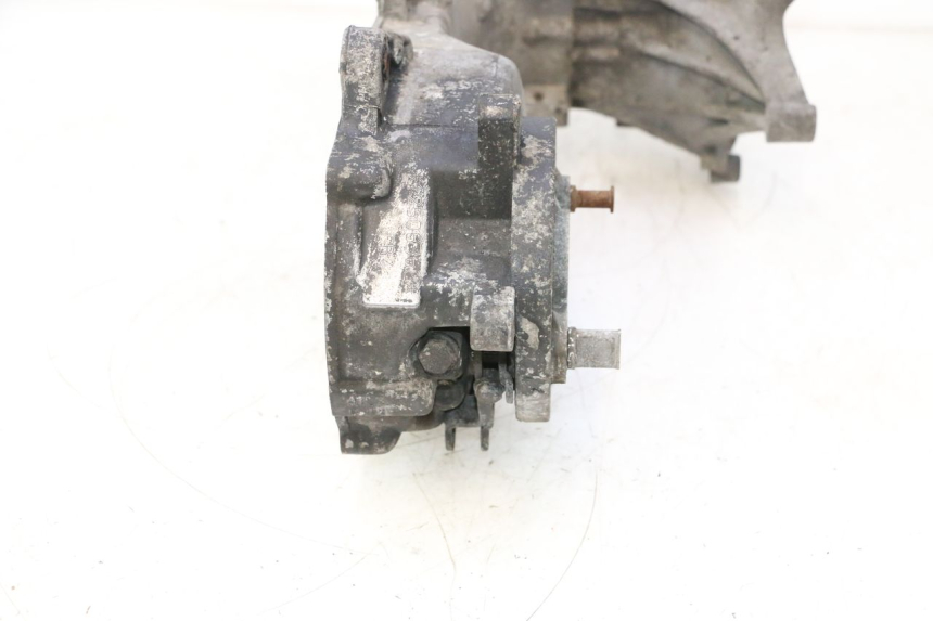 photo de DOLNA OBUDOWA SILNIKA PEUGEOT TREKKER 50 (1995 - 2004) - Punkty mocowania