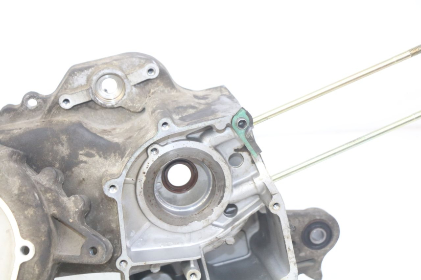 photo de Karter dolny silnika PEUGEOT V-CLIC VCLIC 50 (2007 - 2013) - Widok profilu