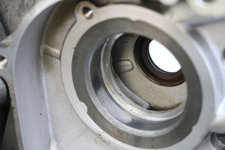 photo de Karter dolny silnika PEUGEOT V-CLIC VCLIC 50 (2007 - 2013) - Kontrola wizualna