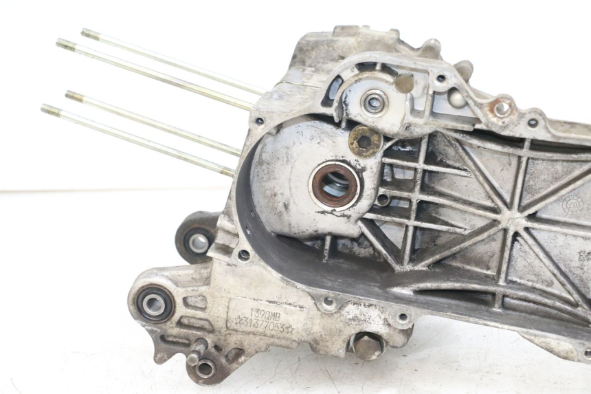 photo de Karter dolny silnika PEUGEOT V-CLIC VCLIC 50 (2007 - 2013) - Oznaczenia i referencje