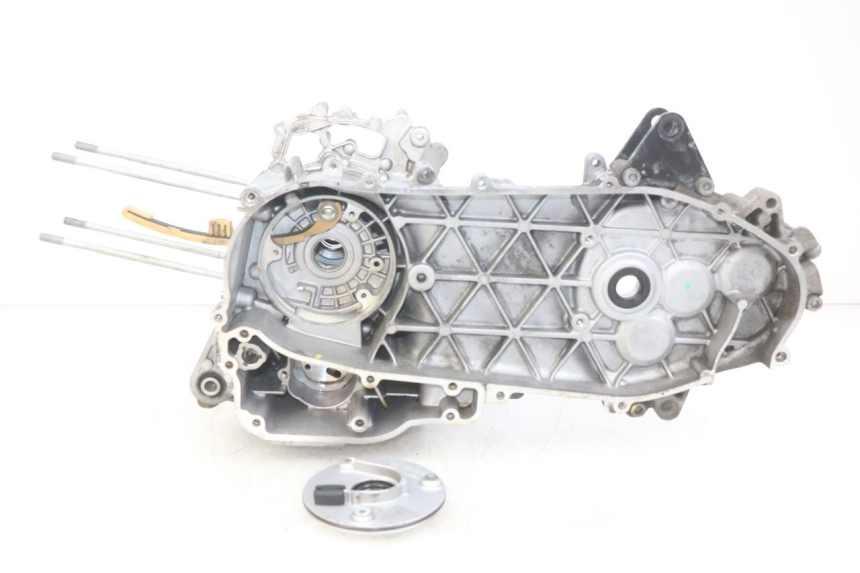 photo de Karter dolny silnika PIAGGIO VESPA GTS IGET ABS 125 (2017 - 2023) - Oznaczenia i referencje