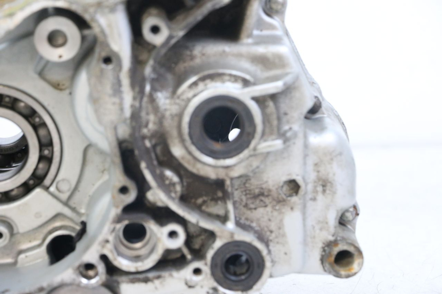 photo de Karter dolny silnika DAELIM VL DAYSTAR 125 (2000 - 2011) - Stan powierzchni