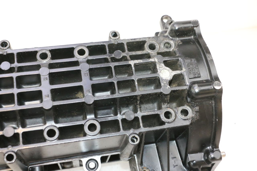 photo de DOLNA OBUDOWA SILNIKA YAMAHA WAVE RUNNER GP R 1200 (2000 - 2003) - Widok ogólny