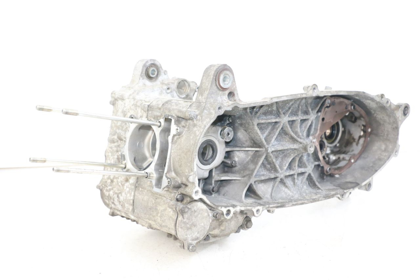 photo de Karter dolny silnika YAMAHA X-MAX XMAX 125 (2010 - 2013) - Inny kąt widzenia