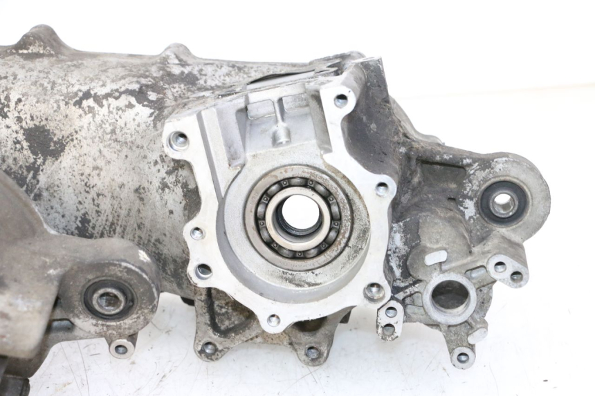 photo de Karter dolny silnika HONDA X8R 50 (1998 - 2003) - Struktura - zbliżenie