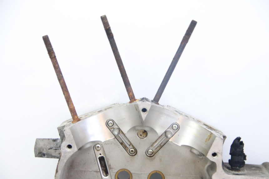 photo de Karter dolny silnika BUELL XB12R XB 12 R 1200 (2004 - 2010) - Zbliżenie techniczne