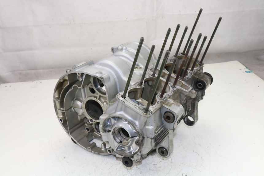 photo de Karter dolny silnika YAMAHA XJS DIVERSION 600 (1997 - 1999) - Zoom stanu zużycia