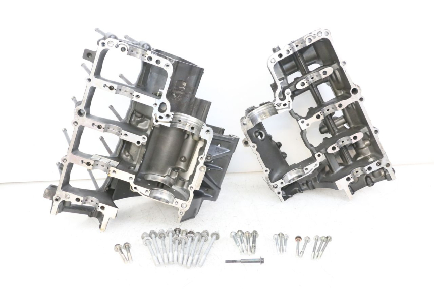 photo de Karter dolny silnika YAMAHA FZ1 FAZER 1000 (2007 - 2009) - Szczegół części