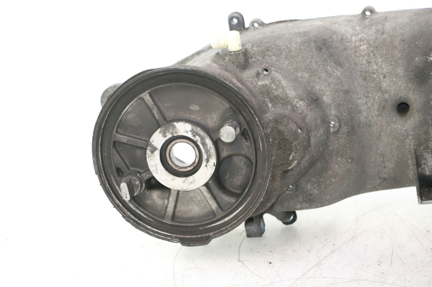 photo de Karter dolny silnika YAMAHA YP MAJESTY 125 (1998 - 2001) - Zbliżenie komponentów