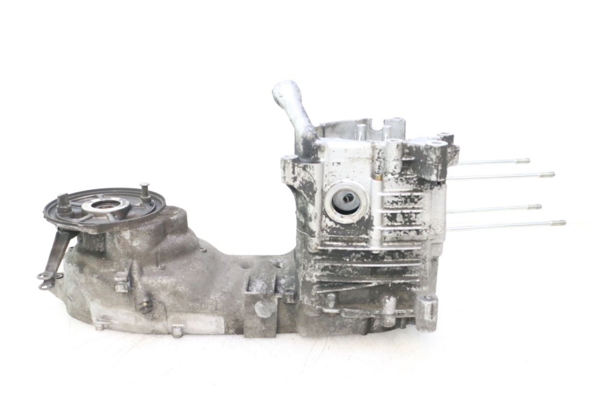 photo de Karter dolny silnika YAMAHA YP MAJESTY 125 (1998 - 2001) - Zoom stanu zużycia