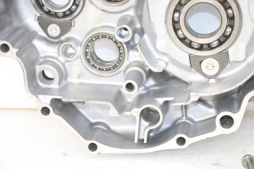 photo de Karter dolny silnika YAMAHA YZ-F YZF 250 (2014 - 2018) - Zoom stanu zużycia