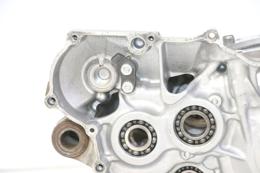 photo de Karter dolny silnika YAMAHA YZ-F YZF 250 (2014 - 2018) - Punkty mocowania