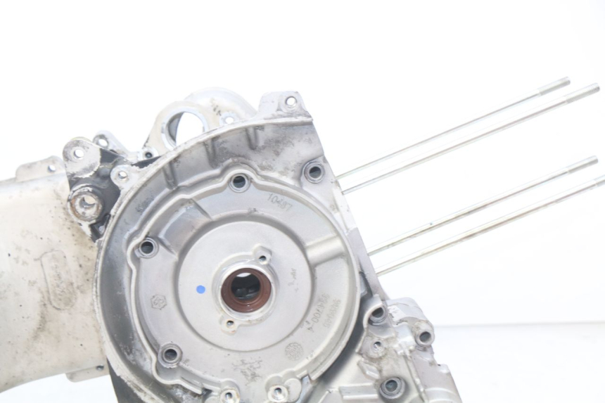 photo de Karter dolny silnika PIAGGIO ZIP 4T 50 (2018 - 2020) - Widok z bliska