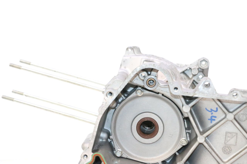 photo de DOLNA OBUDOWA SILNIKA PIAGGIO ZIP IGET 4T 50 (2021 - 2023) - Widok produktu