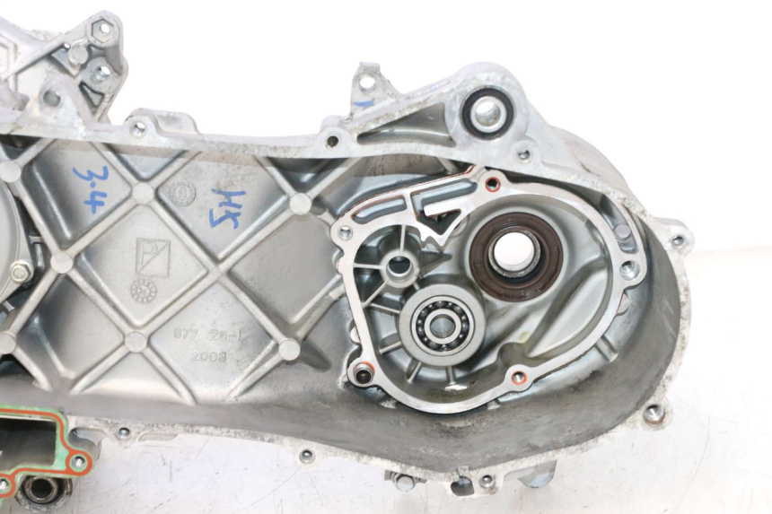 photo de DOLNA OBUDOWA SILNIKA PIAGGIO ZIP IGET 4T 50 (2021 - 2023) - Oznaczenia i referencje