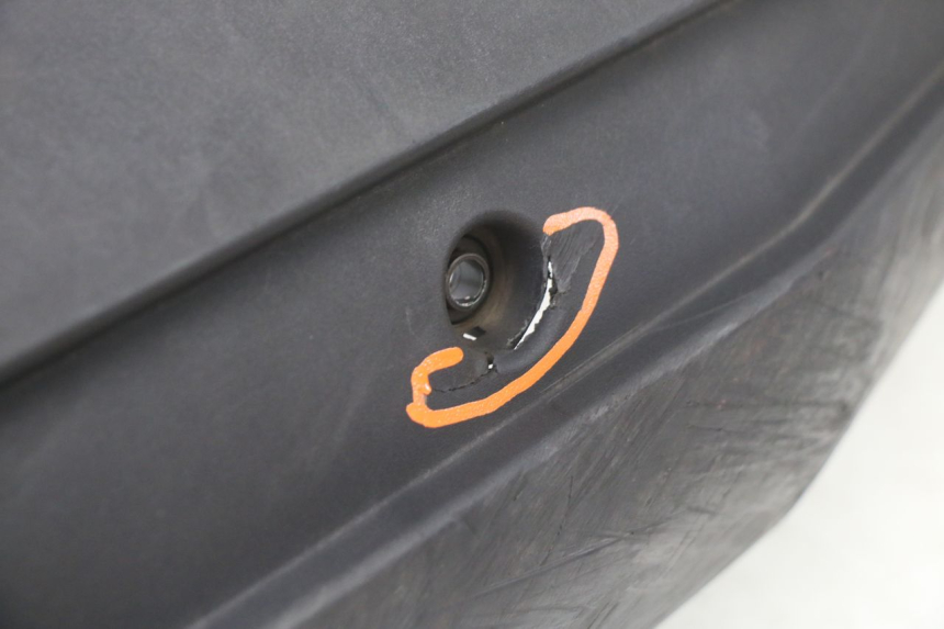 photo de OBUDOWA WYDECHU YAMAHA BW'S BWS 125 (2010 - 2013) - Inny kąt widzenia