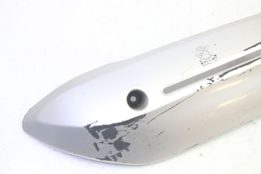 photo de OBUDOWA WYDECHU SYM GTS EVO 125 (2009 - 2013) - Szczegół części