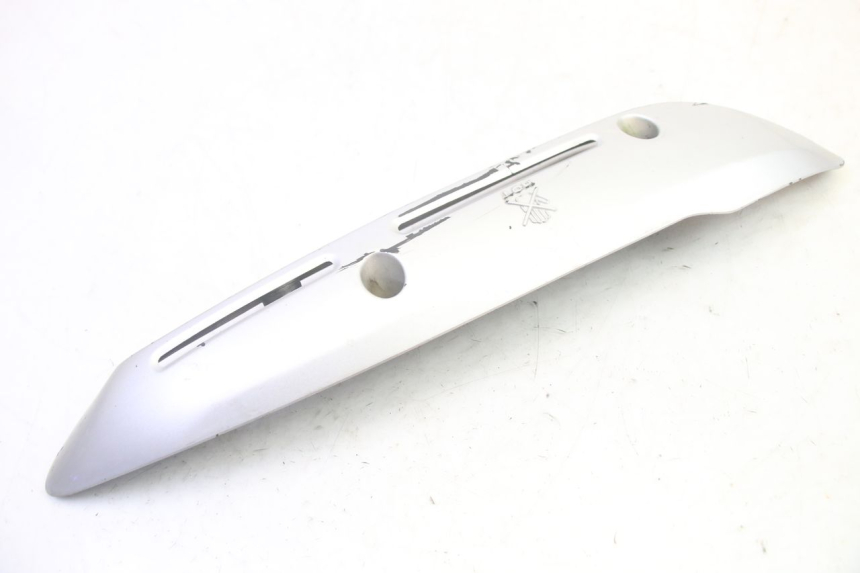 photo de OBUDOWA WYDECHU SYM GTS EVO 125 (2009 - 2013) - Punkty mocowania