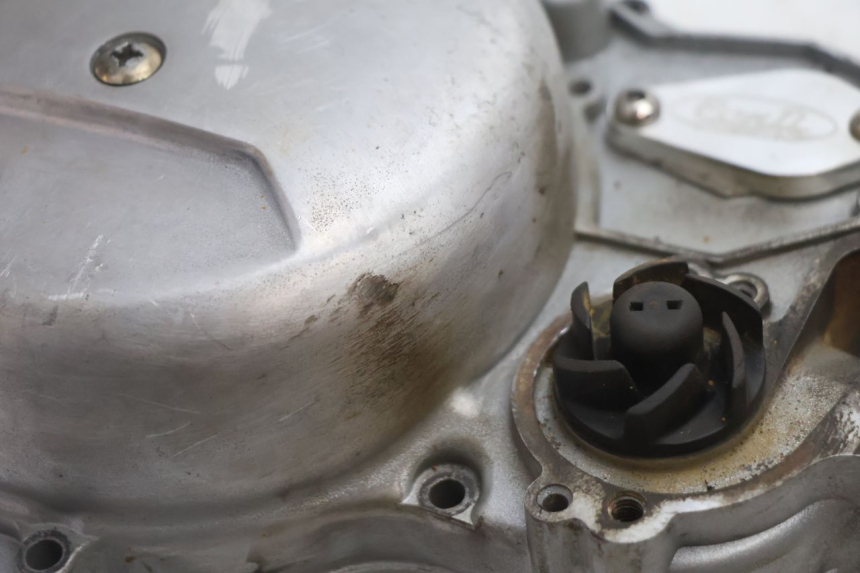 photo de OBUDOWA SPRZĘGŁA HM HONDA CRM DERAPAGE RR 50 (2006 - 2017) - Zoom stanu zużycia