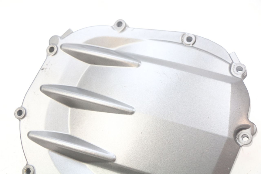 photo de OBUDOWA SPRZĘGŁA YAMAHA FJR ABS 1300 (2006 - 2012) - Inny kąt widzenia