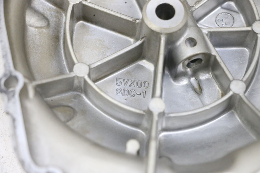 photo de OBUDOWA SPRZĘGŁA YAMAHA FZ6 N FAZER 600 (2004 - 2006) - Inny kąt widzenia