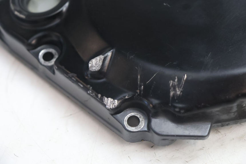 photo de OBUDOWA SPRZĘGŁA SUZUKI GSR 600 (2005 - 2012) - Zoom stanu zużycia
