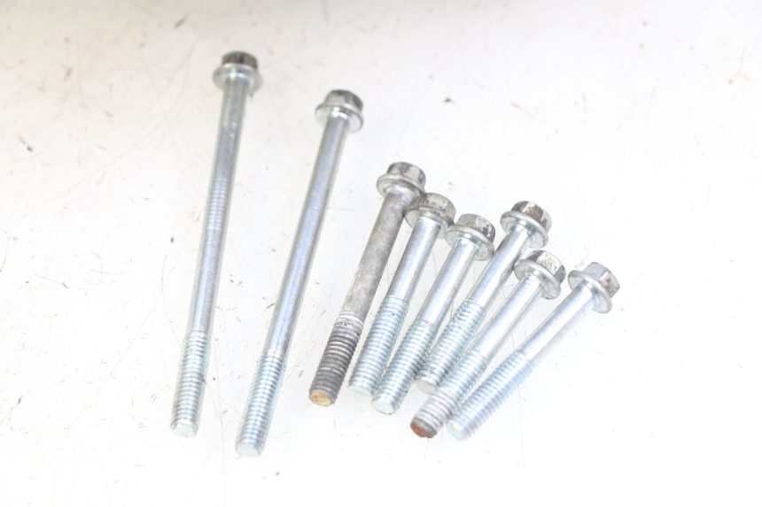 photo de OBUDOWA SPRZĘGŁA YCF PILOT 125 - Oznaczenia i referencje