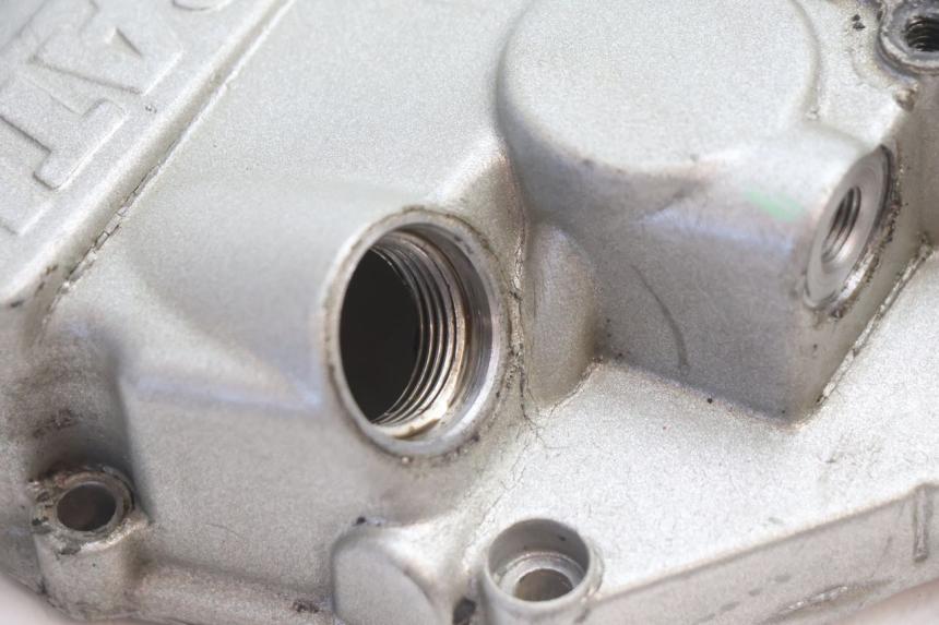 photo de OBUDOWA SPRZĘGŁA DUCATI SS IE DS CARENEE 1000 (2002 - 2006) - Zbliżenie techniczne