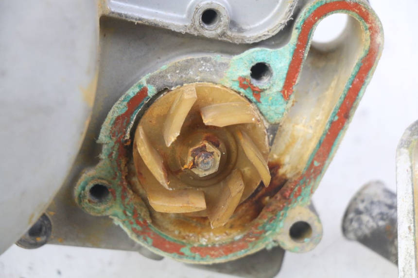 photo de OBUDOWA SPRZĘGŁA APRILIA SX 50 (2011 - 2017) - Część sprawdzona