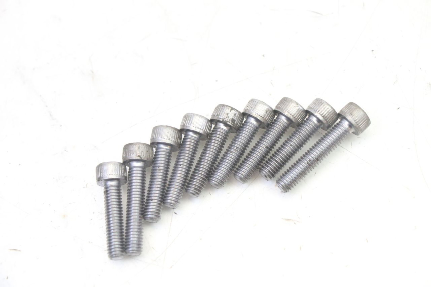 photo de OBUDOWA SPRZĘGŁA YAMAHA TDM ABS 900 (2002 - 2014) - Punkty mocowania