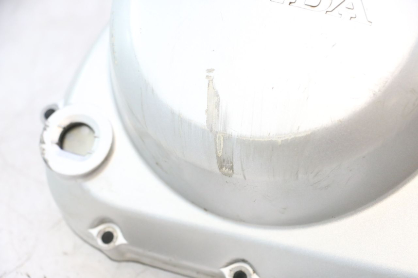 photo de OBUDOWA SPRZĘGŁA HONDA XLV VARADERO 125 (2007 - 2012) - Szczegóły charakterystyczne