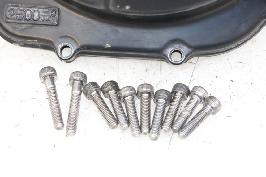 photo de OBUDOWA SPRZĘGŁA YAMAHA FZS FAZER 600 (2001 - 2003) - Stan powierzchni