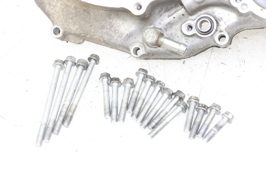 photo de OBUDOWA SPRZĘGŁA YAMAHA YZ-F YZF 250 (2007 - 2013) - Stan powierzchni