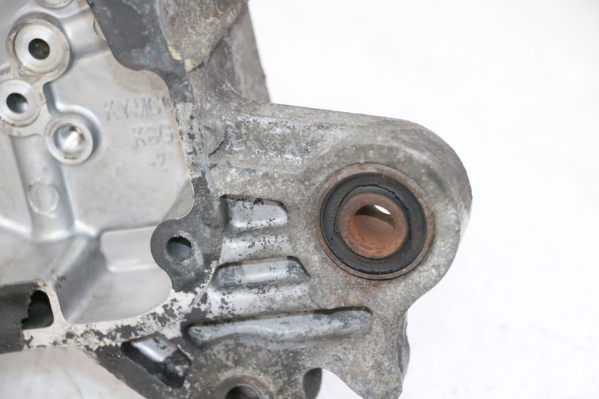 photo de OBUDOWA SILNIKA PRAWA KYMCO AGILITY 4T 50 (2005 - 2018) - Widok ogólny