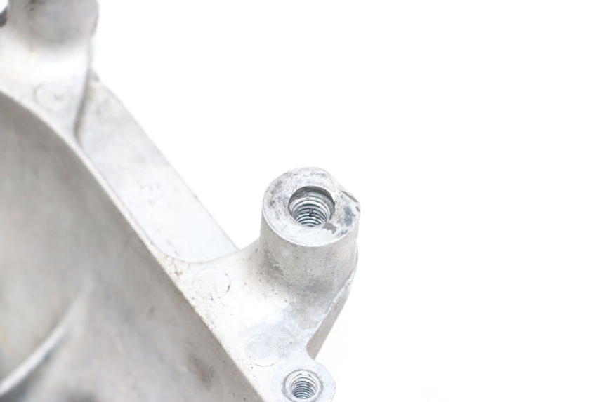 photo de OBUDOWA SILNIKA PRAWA MBK BOOSTER SPIRIT NAKED 50 (2004 - 2017) - Szczegóły charakterystyczne